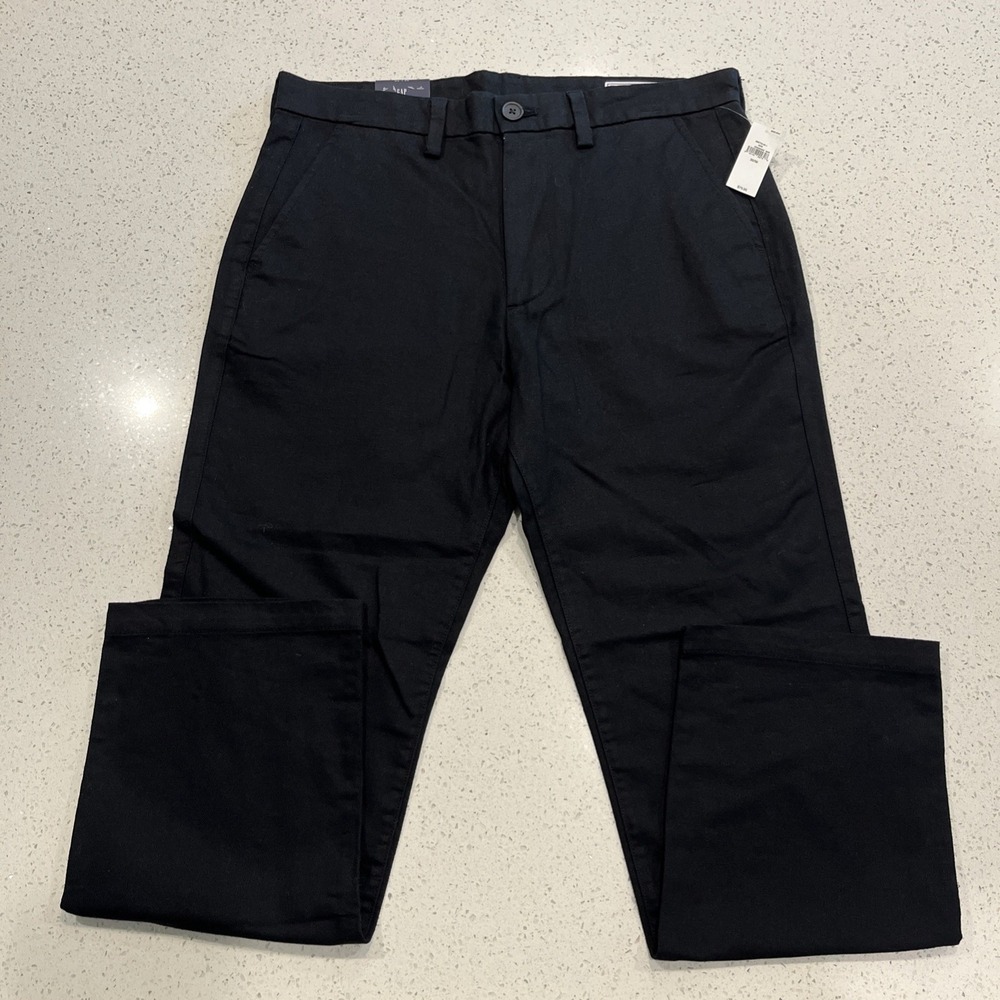Gap Men's Relaxed Straight Chino Pants‎ Black 32x30 NWT